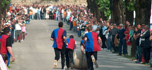 Palio_Botti_Festa_Medievale_Vino_Soave_Strada_vino_Soave_