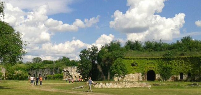 Operaforte_nel_parco_del_Forte_Santa_Caterina