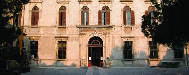 Palazzo_Verit_Montanari_sede_ABA_Verona_r